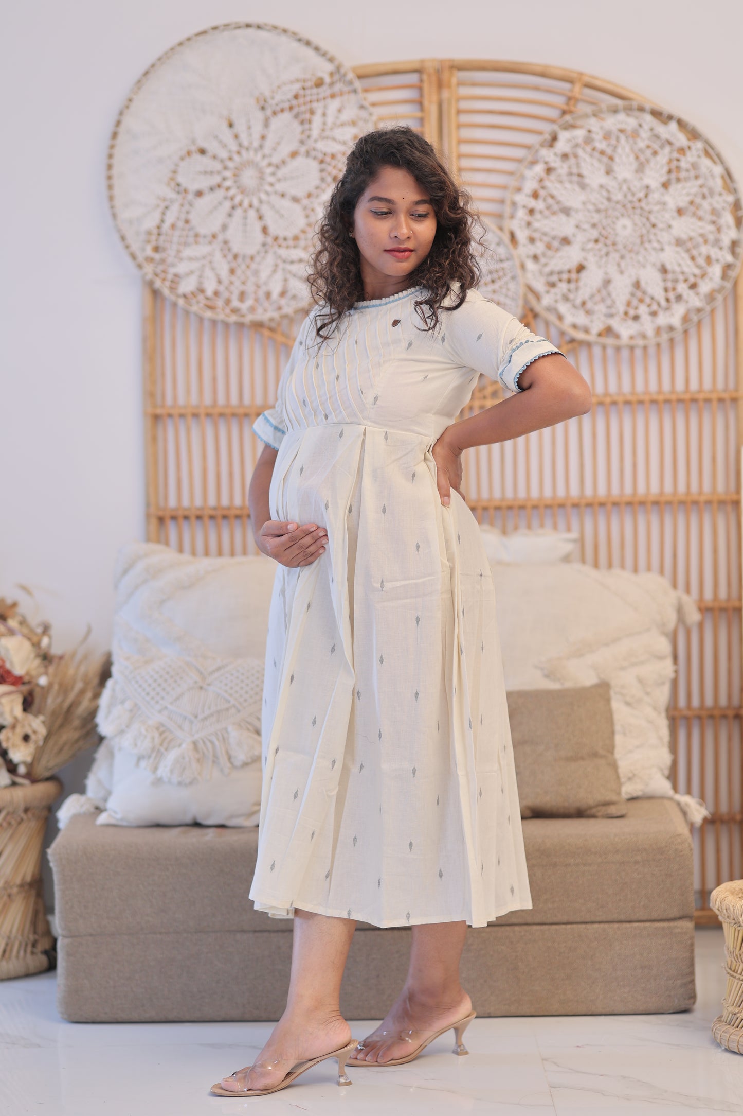 PIPING HOT -VANNILA-GOWN