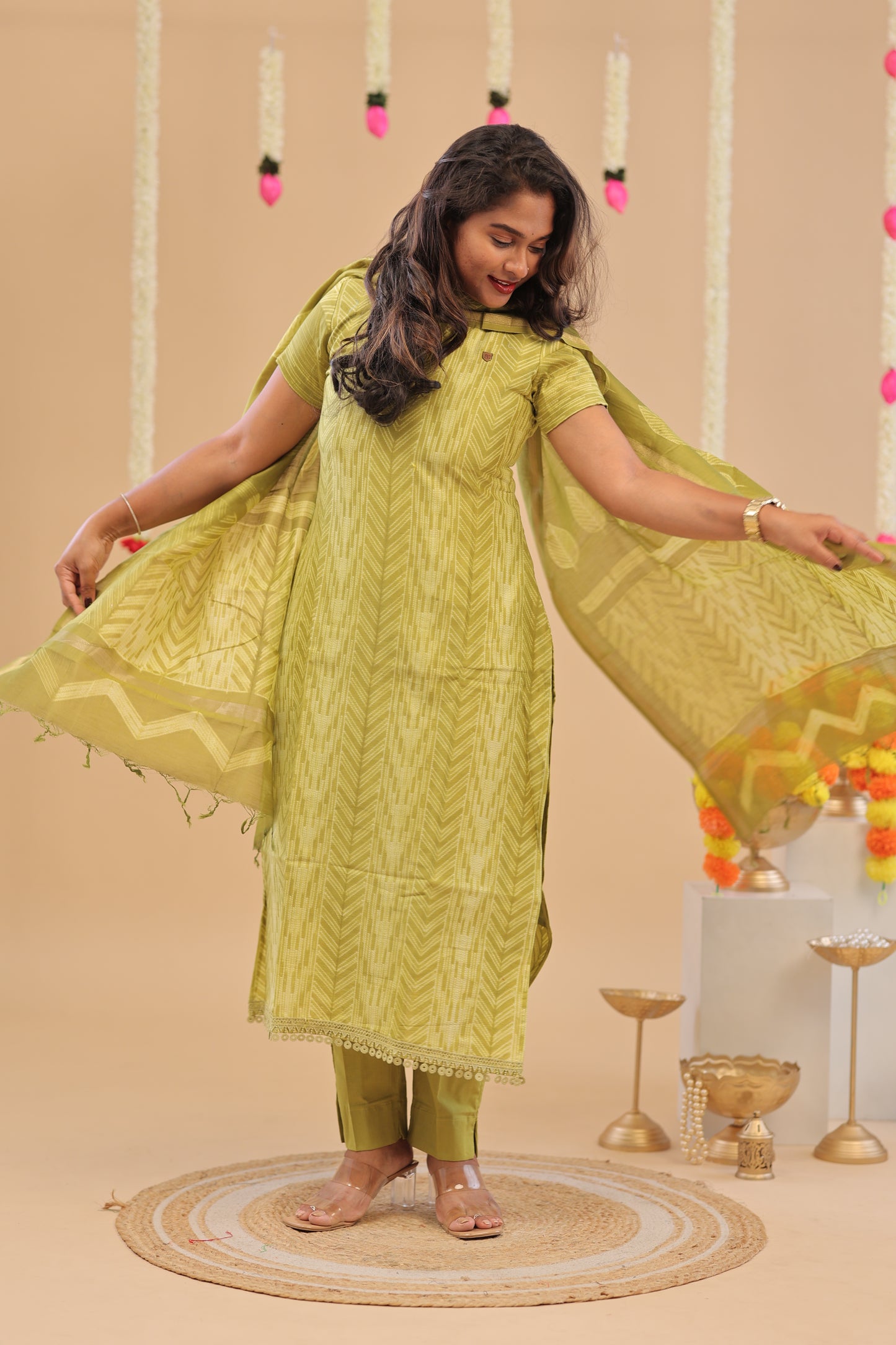 PREMIUM-CHANDERI green suits