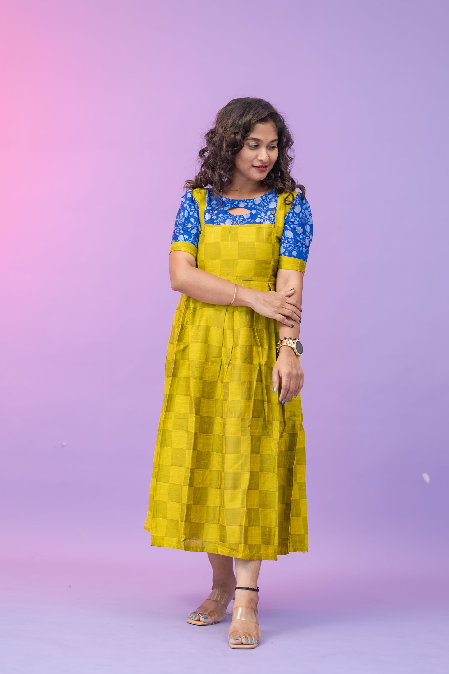 Green patterned new version silk gown