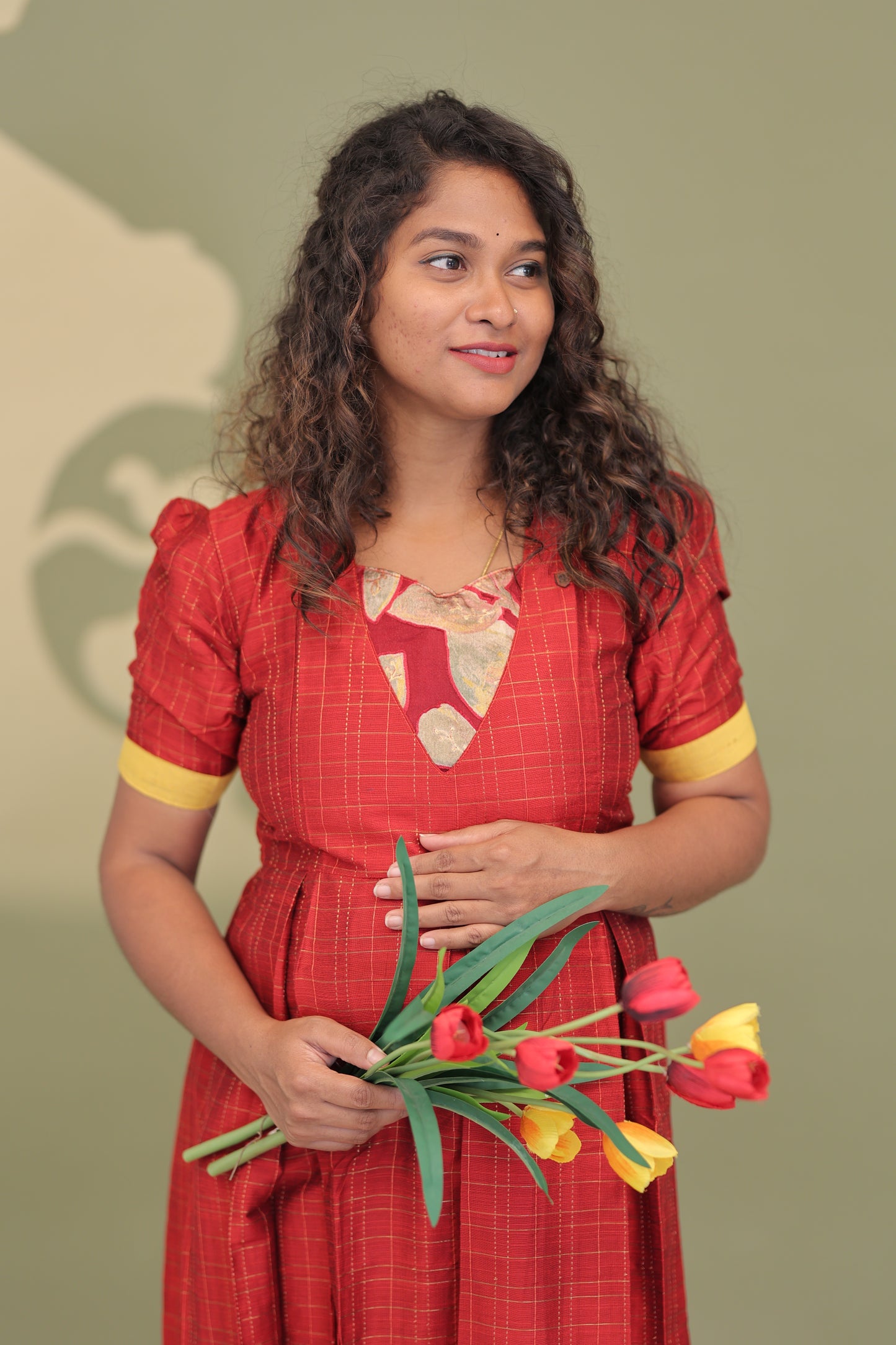 RED HEART-RAW SILK GOWN