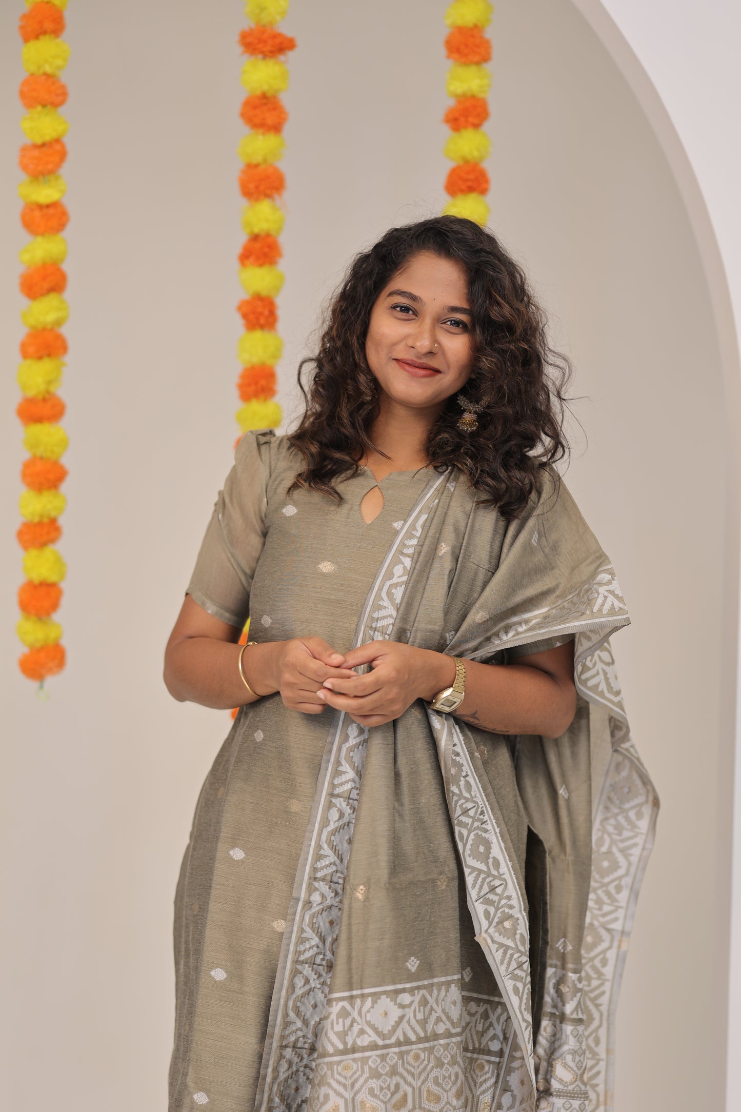 PGchanderi-AGOSHA-VASTHRANGAL-GREY