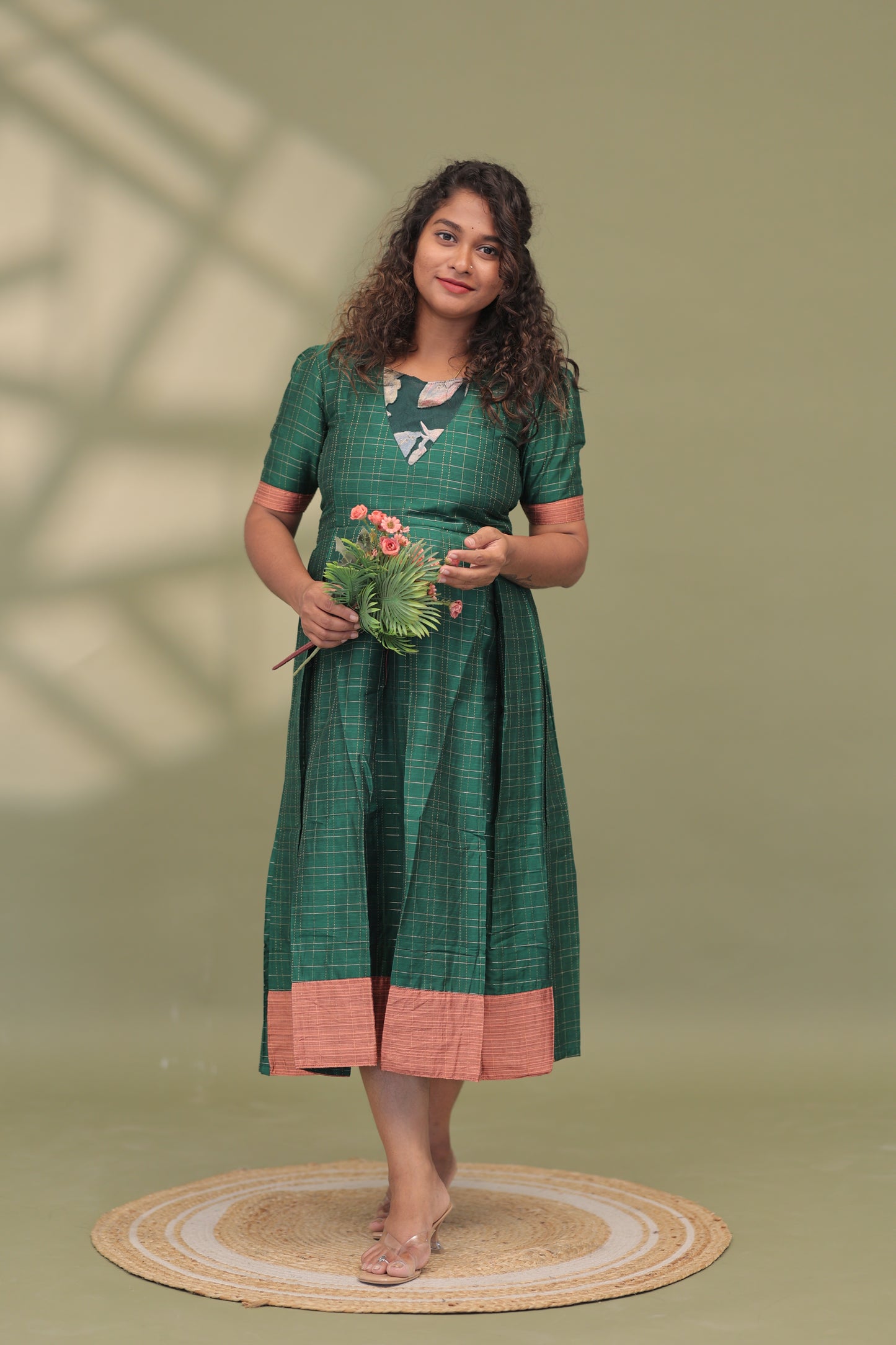 GREEN HEART-RAW SILK GOWN