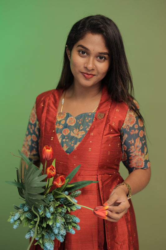 24May/series2/SILKGOWN004