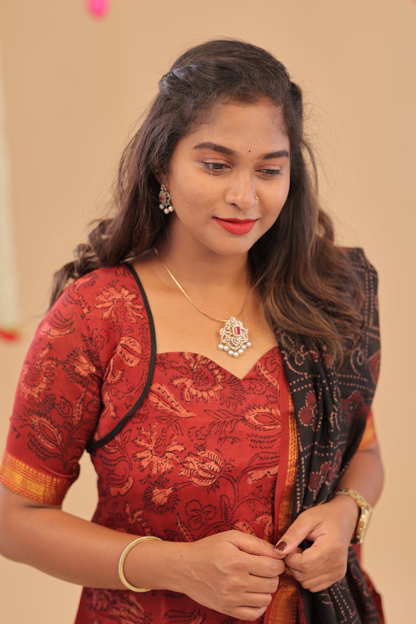 Premium-Mangalgiri-maroon suit