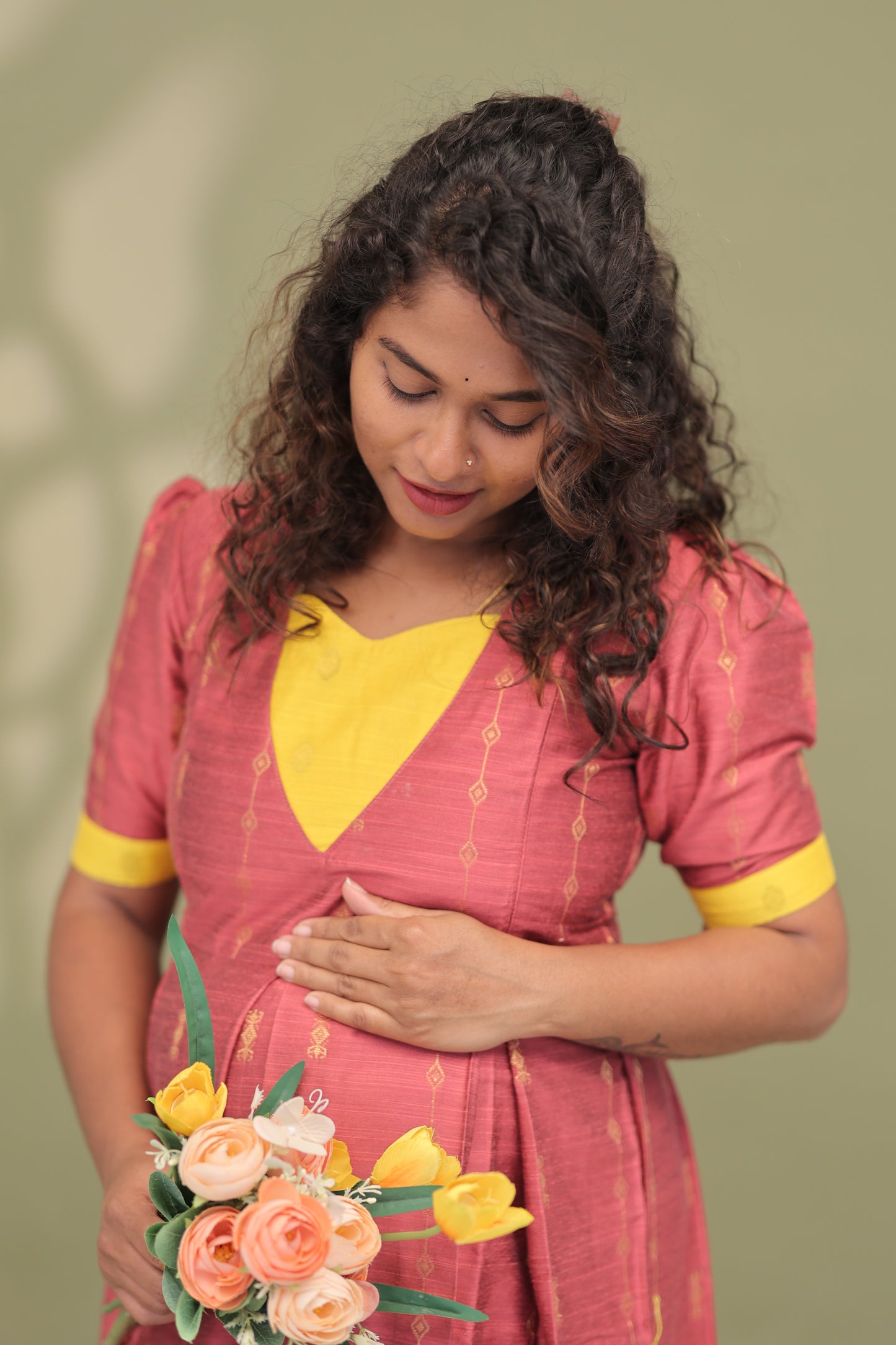 PEACH YELLOW HEART-RAW SILK GOWN