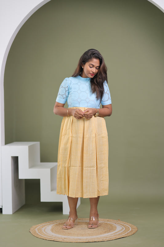 PIPING HOT - SHADES OF BERRY-YELLOW