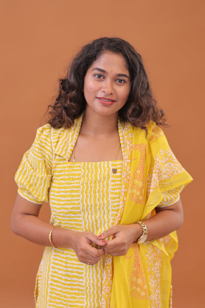 yellow hakkoba suits
