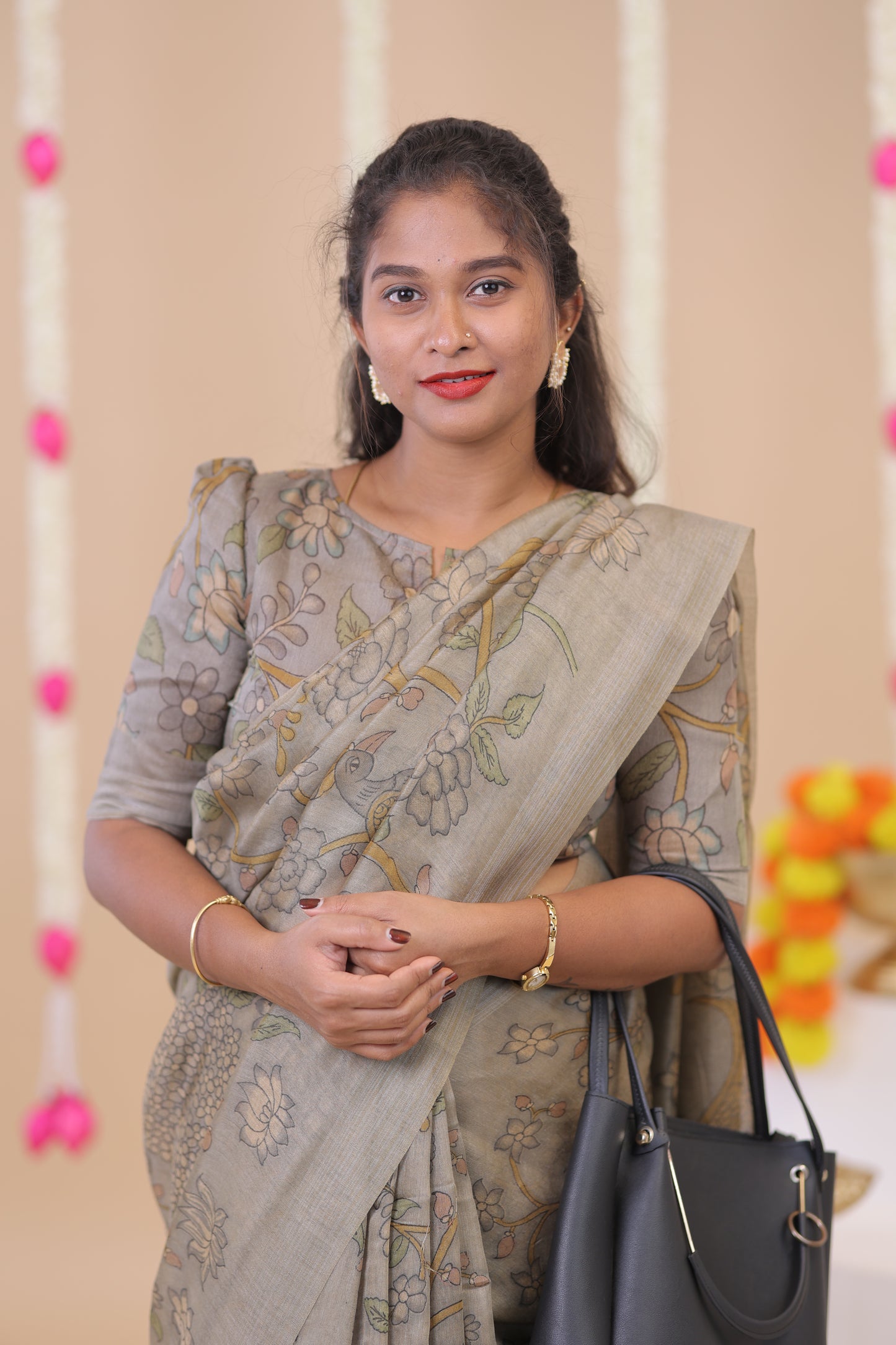 BOSSY GIRL-SAREE04-GREY