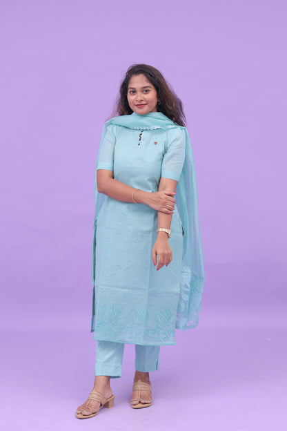 Skyblue-organza applique set