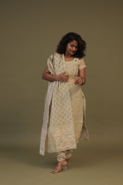 LUX- Chanderi green