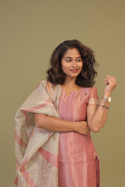 LUX-MAUVE DREAMS-kurta set