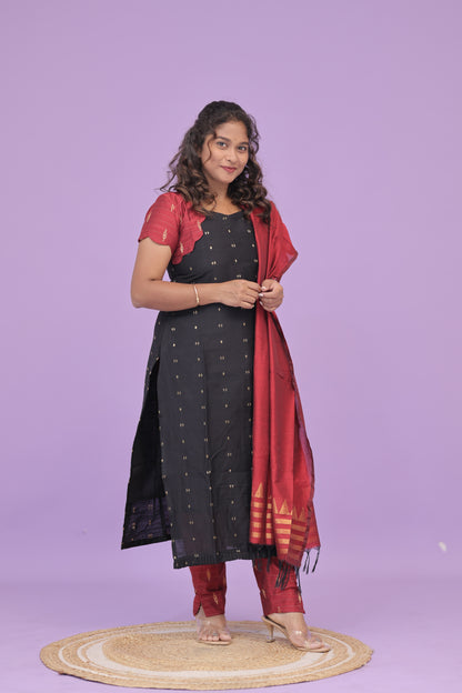 PGchanderi-KAAJAL-BLACKMAROON
