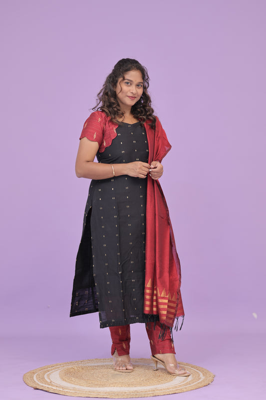 PGchanderi-KAAJAL-BLACKMAROON