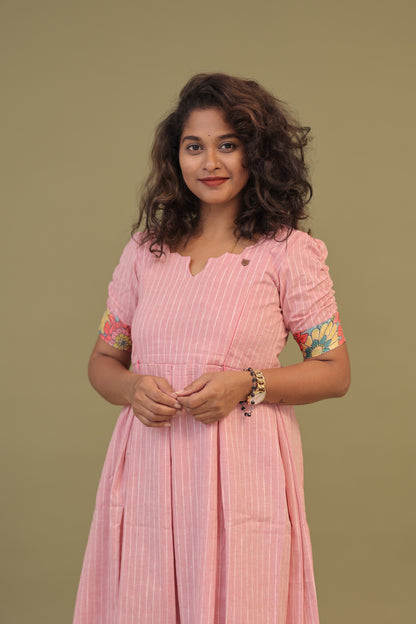 Cotton - pastel -floral sleeve
