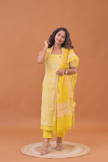 yellow hakkoba suits
