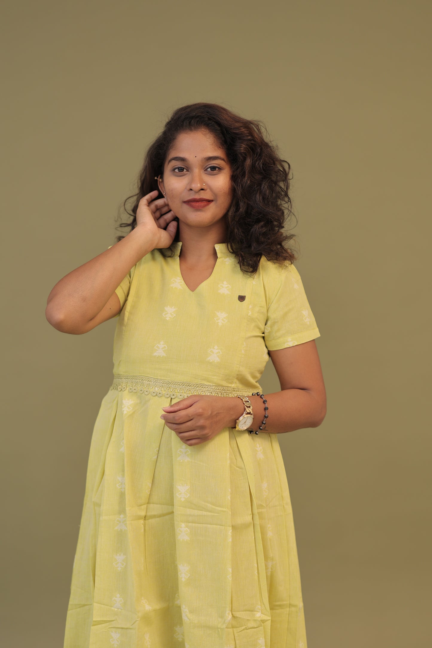 LIME-cotton gown