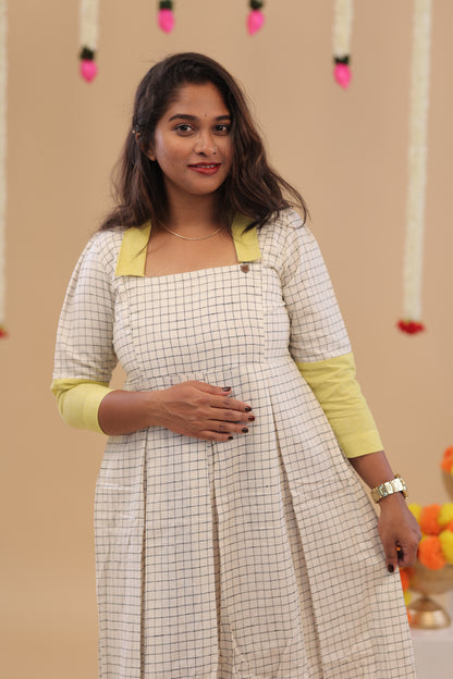 DIWA25 - LINEN GOWN -gown