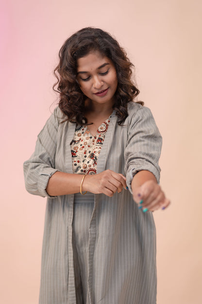 Oversized grey ajrak ensemble