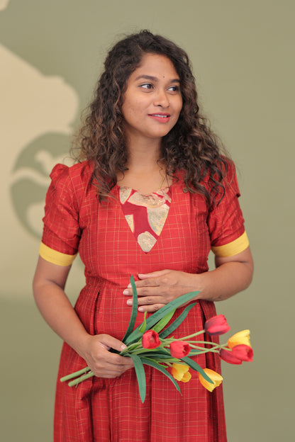 RED HEART-RAW SILK GOWN
