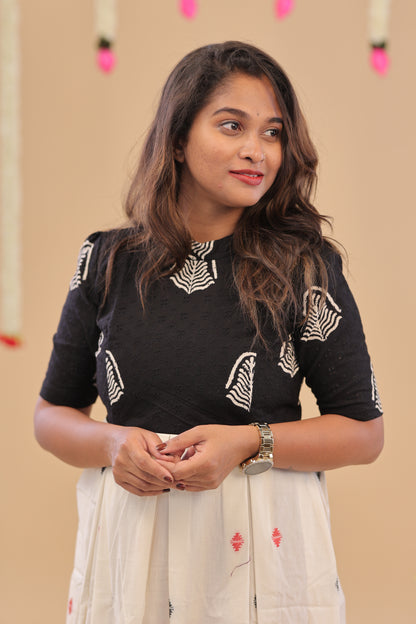 DIWA25 - BLACK HAKKOBA -cotton gown