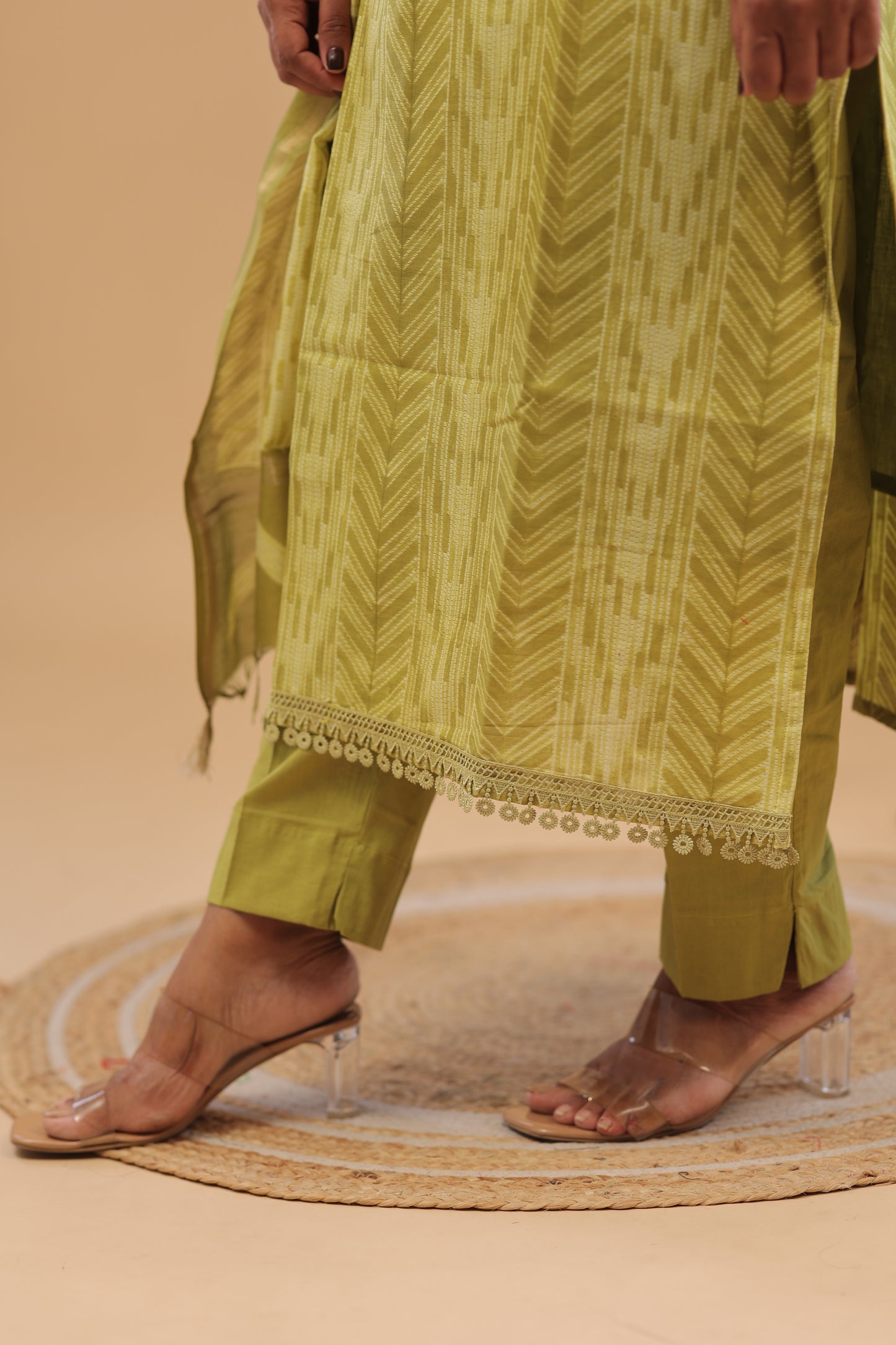 PREMIUM-CHANDERI green suits
