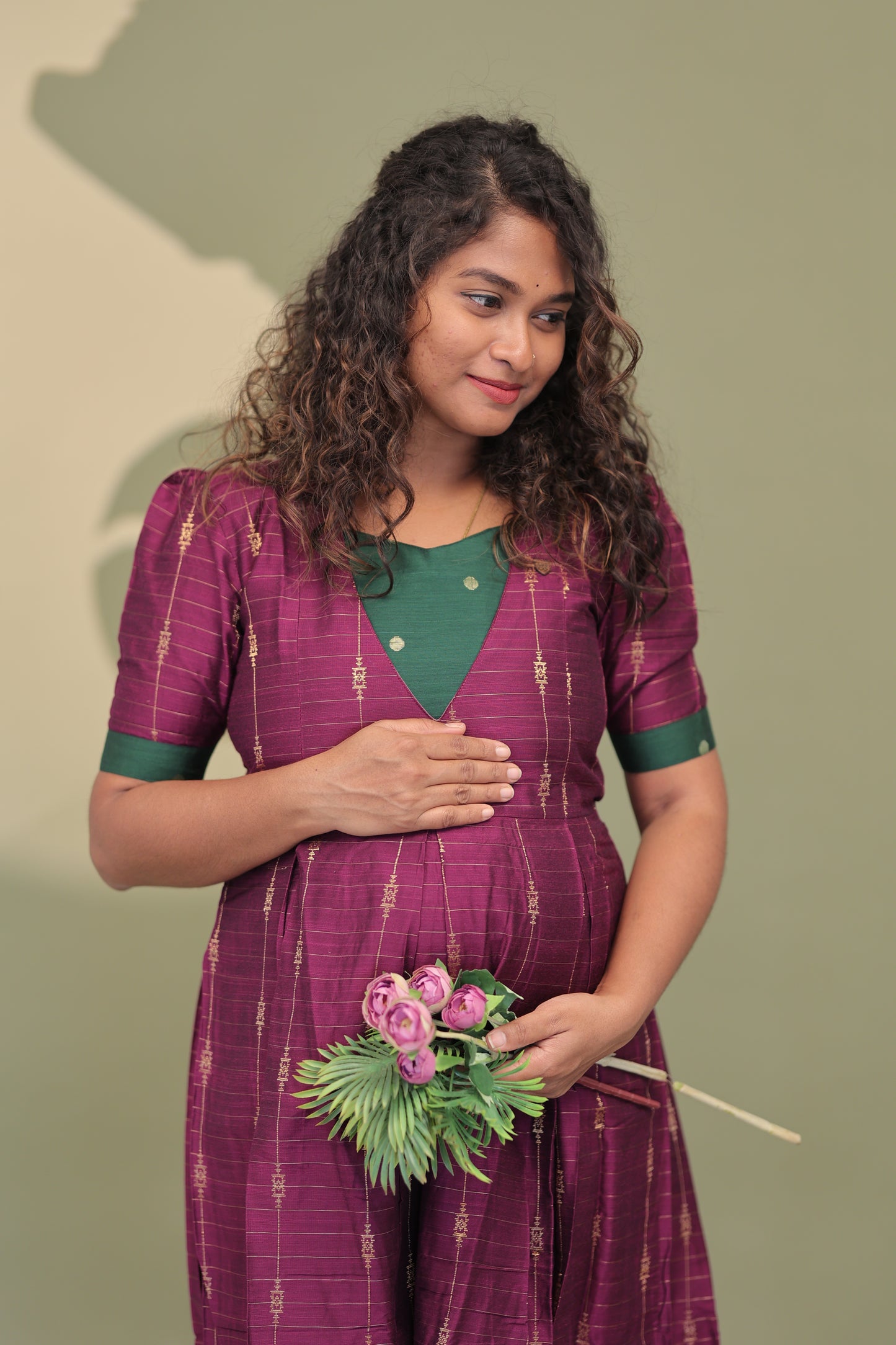 MAGENTA HEART-RAW SILK GOWN