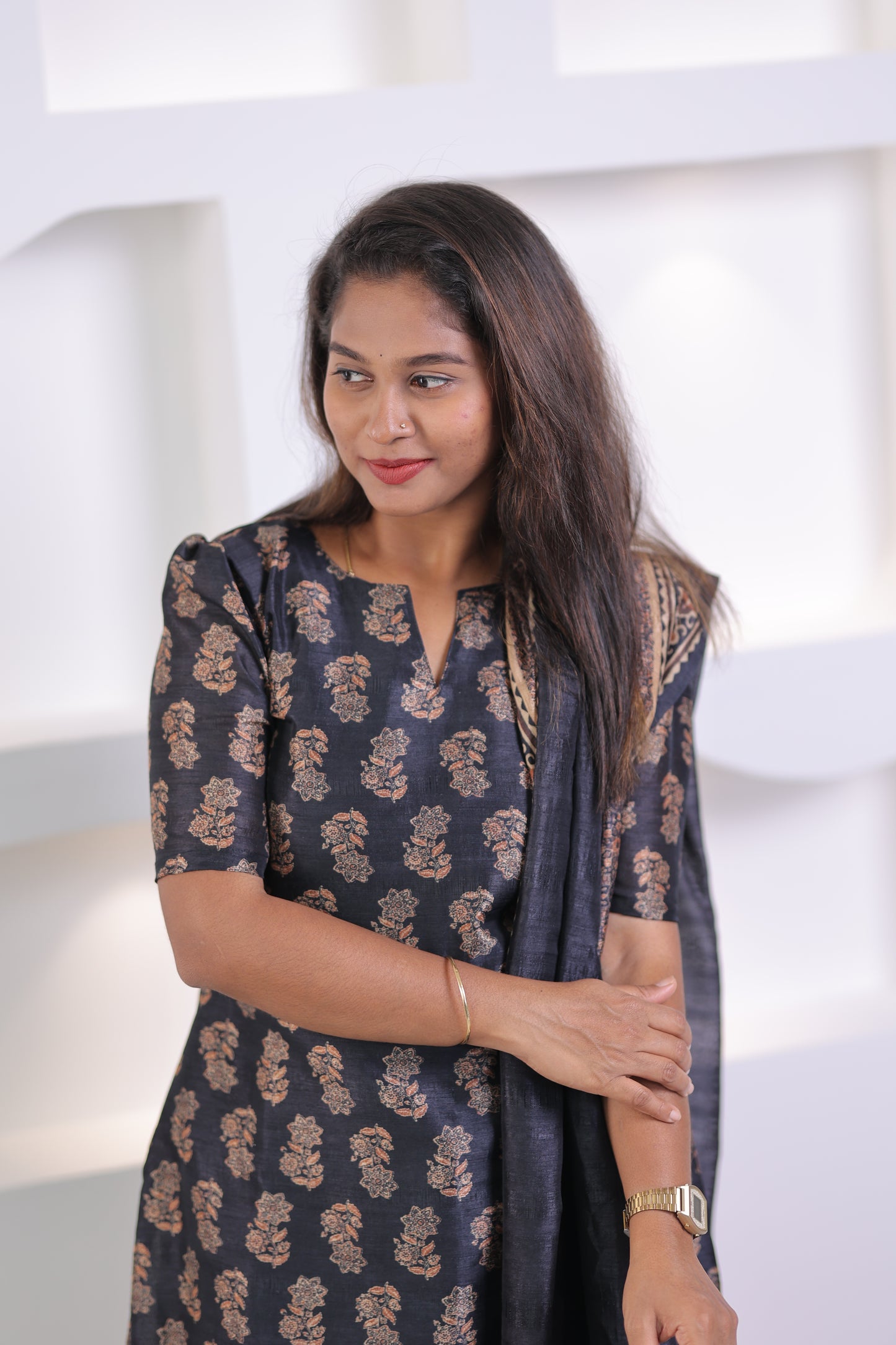 LUX-BLACK -AJRAK TUSSAR SUIT