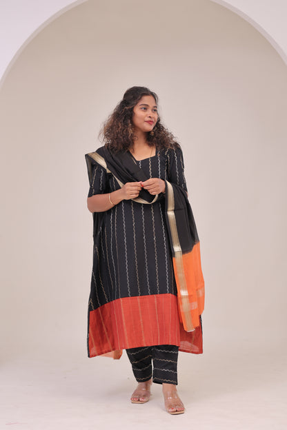 THUGIL - RAW SILK set - BLACK/Rust
