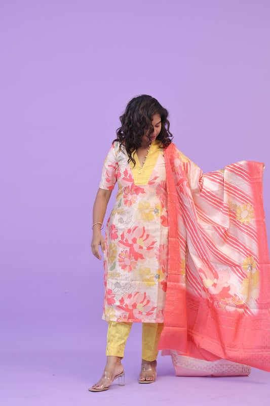 LUX-YELLOW-TUSSAR SUIT