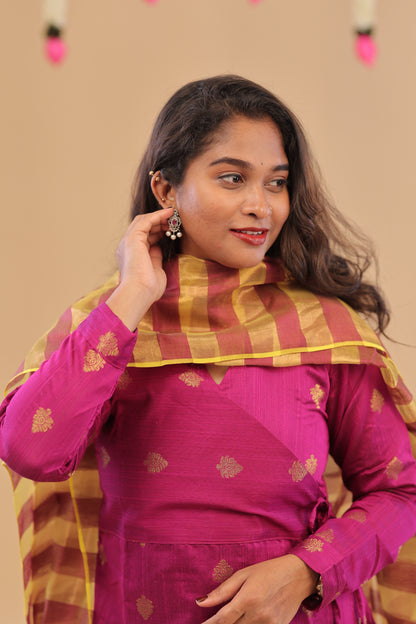 PREMIUM-MAGENTA RAW SILK SUIT