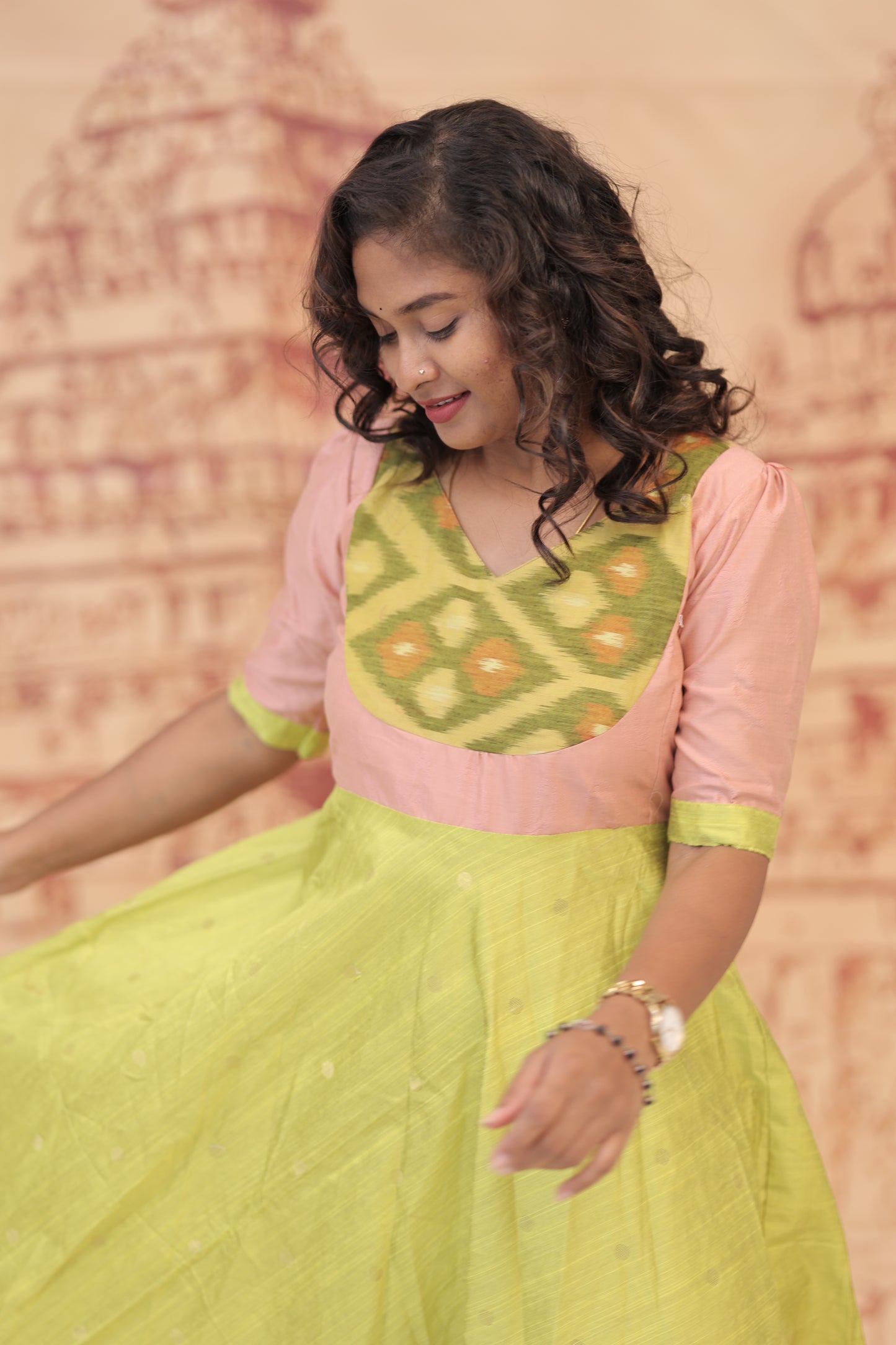 DUBION MAXI-MEENAKSHI -PEACH